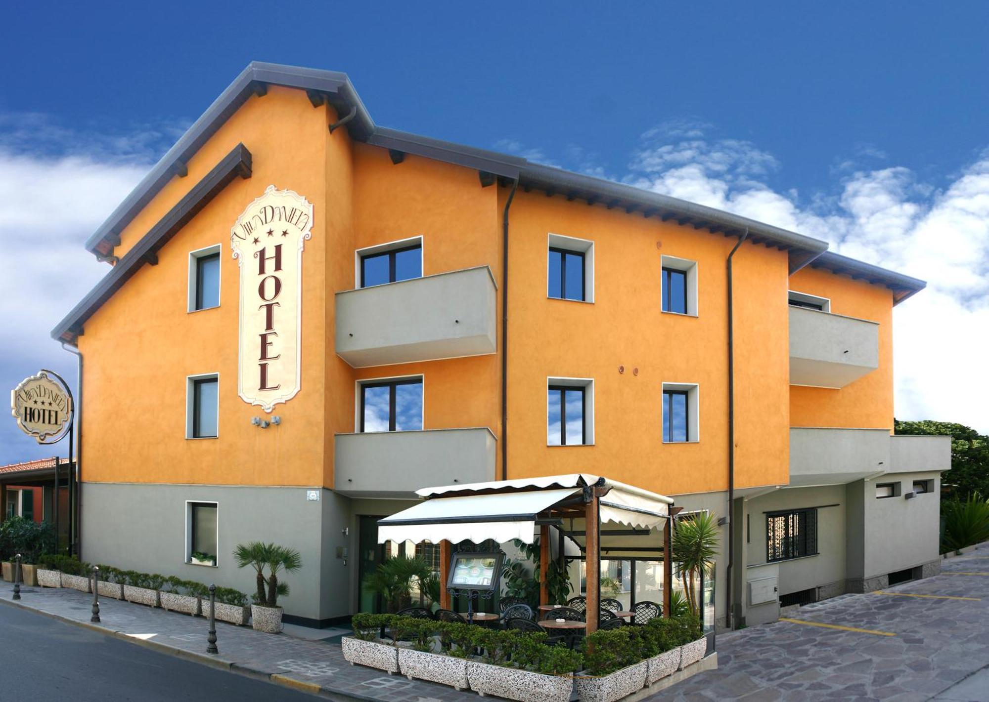 New Automatic Villa Daniela San Bartolomeo Al Mare Exteriör bild