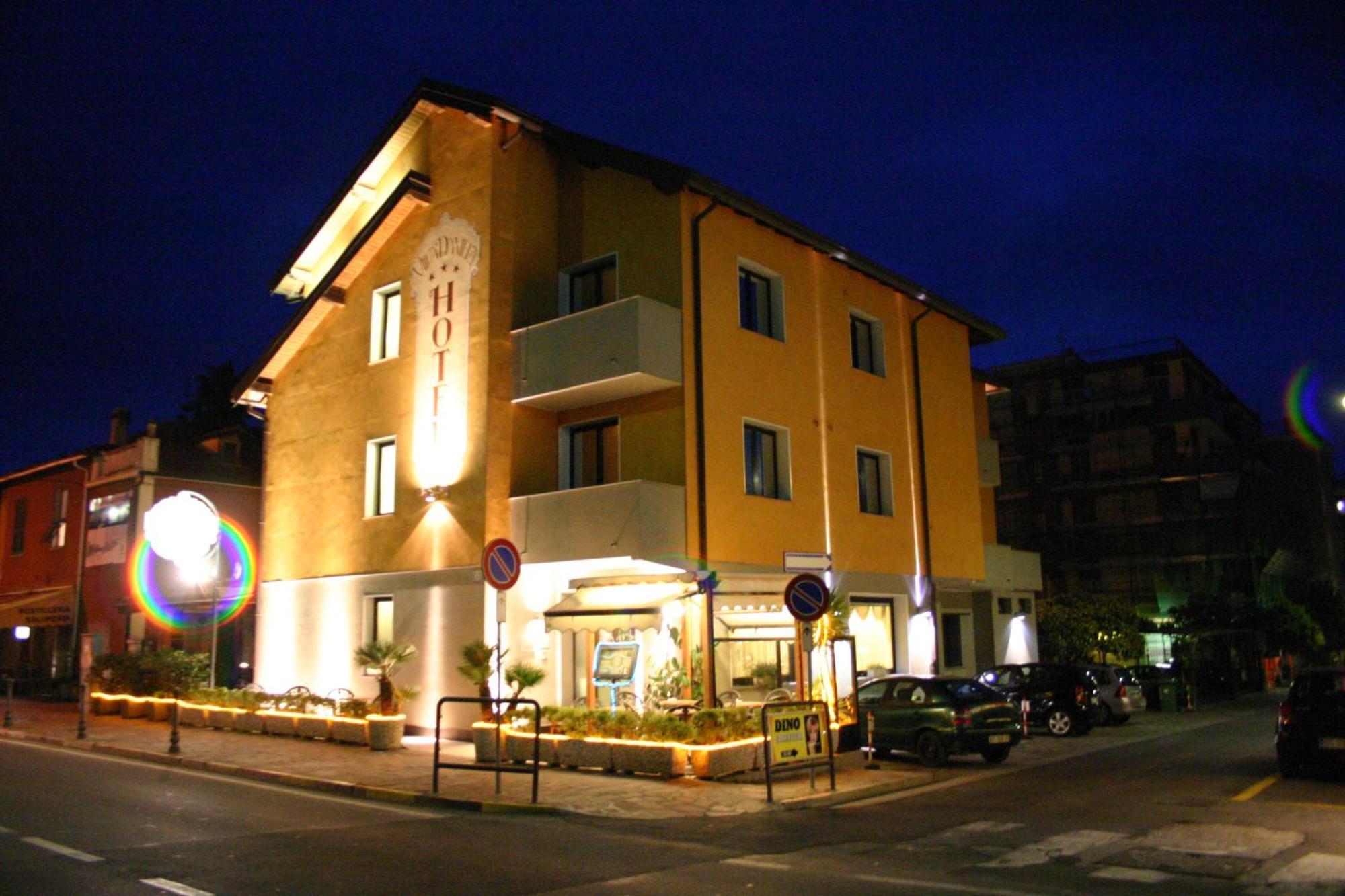 New Automatic Villa Daniela San Bartolomeo Al Mare Exteriör bild